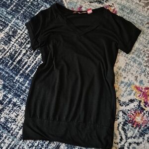 Women's Black V-Neck Top